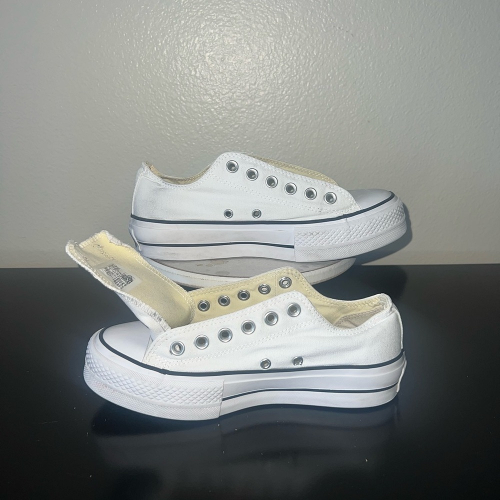 Womens Low Top Playform All White All Star Converse Sz 7